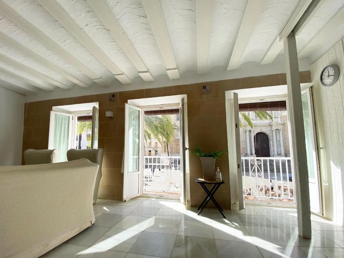 Cathedral Apartamento Con Balcon Cadiz 0*,